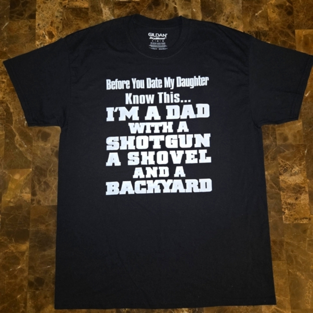 Gildan Black Graphic Men's T-Shirt